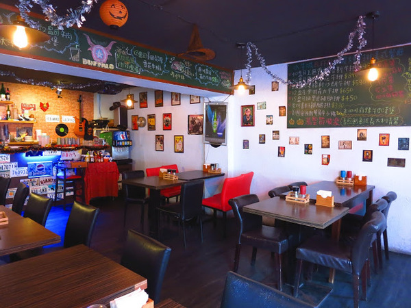 水牛城美式碳烤牛排(台北店)：[牛排特輯] 特搜台北8間精選牛排館。私心推薦!