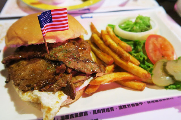 水牛城美式碳烤牛排(台北店)：[牛排特輯] 特搜台北8間精選牛排館。私心推薦!