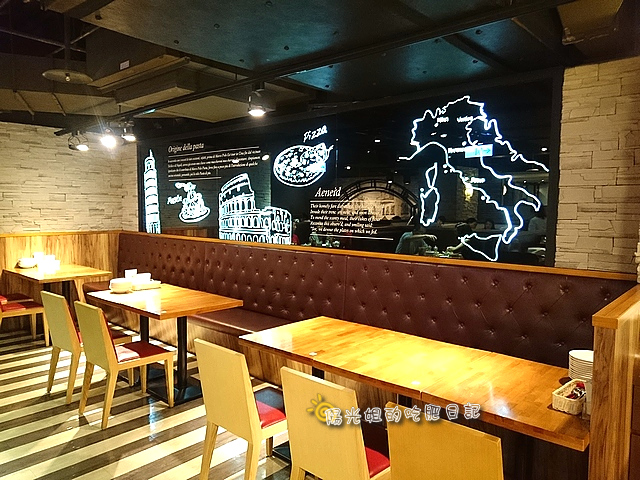 Capricciosa_03.JPG - Capricciosa卡布里喬莎 / 站前店