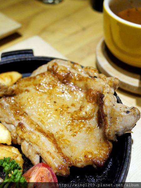 鬥牛士Brunch牛排：牛排店也賣起豐盛早午餐。【鬥牛士Brunch&牛排】