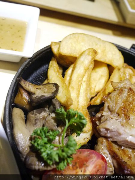 鬥牛士Brunch牛排：牛排店也賣起豐盛早午餐。【鬥牛士Brunch&牛排】