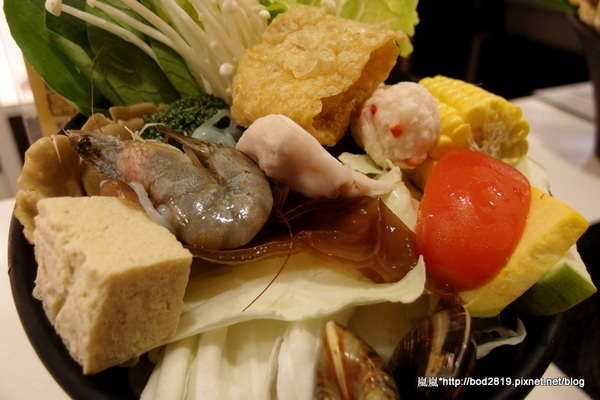 犢家私房火鍋料理：＜團購券＞【台中南屯】犢家私房火鍋料理－團購打折品質也打折嗎？原價不太划算