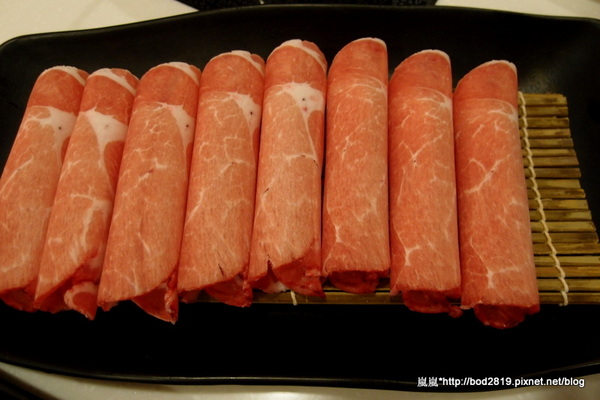 犢家私房火鍋料理：＜團購券＞【台中南屯】犢家私房火鍋料理－團購打折品質也打折嗎？原價不太划算