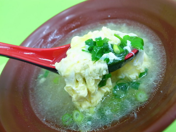 阿牛牛肉麵：＜台北｜牛肉麵＞２０１３清燉牛肉麵冠軍！！！阿牛牛肉麵