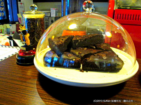 cm20131219___13350571710e0229839780c4e37