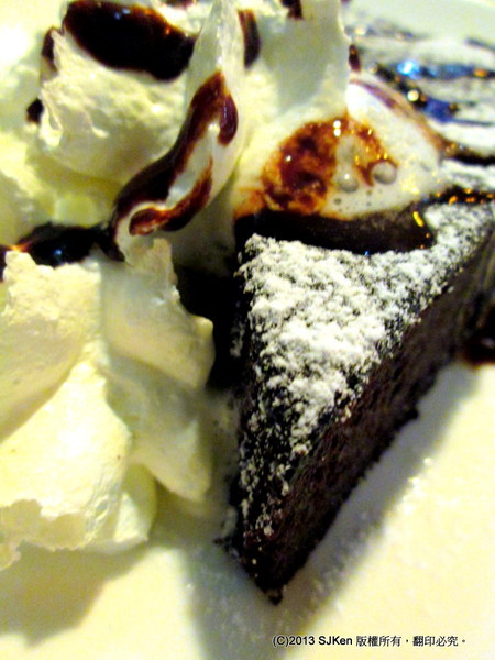 cm20131219___c594ce8c77efbac45a68f2ac9d8