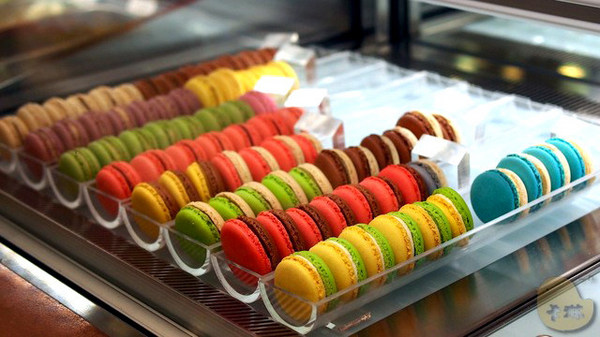 森製菓(台中中友百貨專櫃)：【試吃】台中。《森製菓 MORI SWEET》法式和風．手感製造