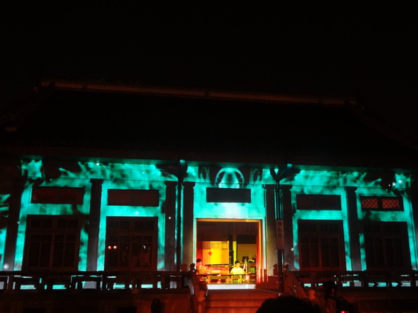 2013築光臺中3D光雕藝術節(演武場)：1021108[官本金文愛台灣]2013築光臺中3D光雕藝術節(演武場)劇情易懂解析度卻變差