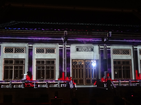 2013築光臺中3D光雕藝術節(演武場)：1021108[官本金文愛台灣]2013築光臺中3D光雕藝術節(演武場)劇情易懂解析度卻變差