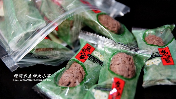 豆之家翠果子：【豆之家 Beans Family】夯遍兩岸的小點心～香濃牛奶麥片＆香濃巧克力麥片