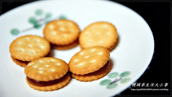 章成麥芽餅:【章成麥芽餅】台南十大伴手禮之一。。好吃不黏牙的麥芽餅