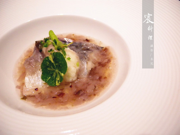 宸料理頂級日式料理：【台北市信義區。頂級日式料理】宸料理頂級日式料理 近市政府捷運站 私人招待所高級無菜單料理 推薦