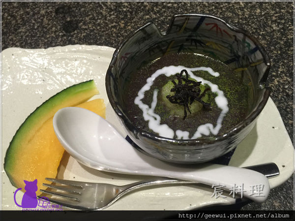 宸料理頂級日式料理:信義區美食 宸料理 極致工藝展現的超精緻無菜單料理!信義區最低調的奢華空間,最頂級的法式日本料理! 完美演繹台灣食材、日式精工、法式擺盤!