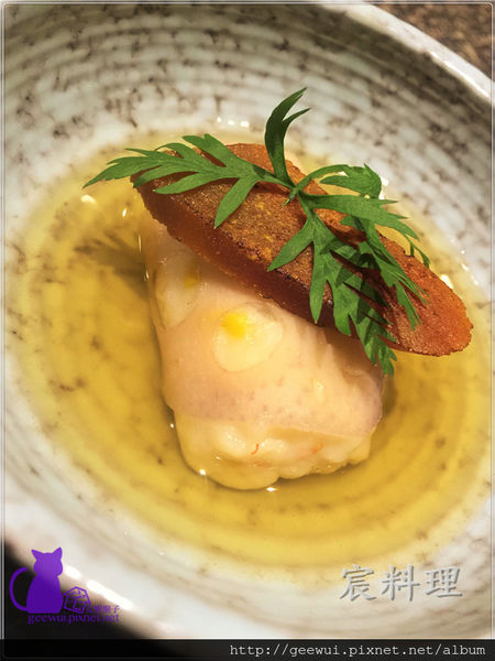 宸料理頂級日式料理:信義區美食 宸料理 極致工藝展現的超精緻無菜單料理!信義區最低調的奢華空間,最頂級的法式日本料理! 完美演繹台灣食材、日式精工、法式擺盤!