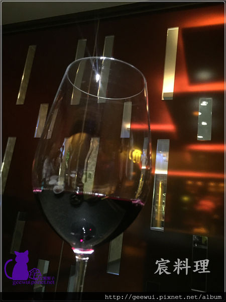 宸料理頂級日式料理:信義區美食 宸料理 極致工藝展現的超精緻無菜單料理!信義區最低調的奢華空間,最頂級的法式日本料理! 完美演繹台灣食材、日式精工、法式擺盤!