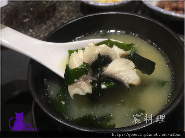 宸料理頂級日式料理:信義區美食 宸料理 極致工藝展現的超精緻無菜單料理!信義區最低調的奢華空間,最頂級的法式日本料理! 完美演繹台灣食材、日式精工、法式擺盤!