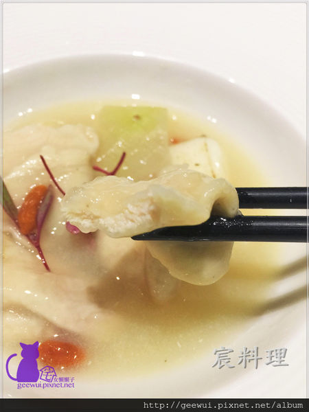 宸料理頂級日式料理:信義區美食 宸料理 極致工藝展現的超精緻無菜單料理!信義區最低調的奢華空間,最頂級的法式日本料理! 完美演繹台灣食材、日式精工、法式擺盤!