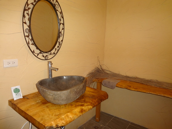 飲食宴樂：1021212[官本金文愛台灣口碑券第22彈]飲食宴樂品味高尚人生將傳奇台灣香檬帶入各式各樣的美食