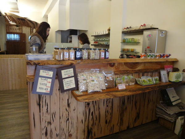 飲食宴樂：1021212[官本金文愛台灣口碑券第22彈]飲食宴樂品味高尚人生將傳奇台灣香檬帶入各式各樣的美食