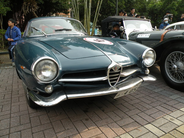 感謝臺灣2013 RALLY NIPPON古董車環台(臺中場)：1021128[官本金文愛台灣]2013 RALLY NIPPON古董車環台創辦人小林雄介感謝臺灣於日本311震災時大力協助賑災