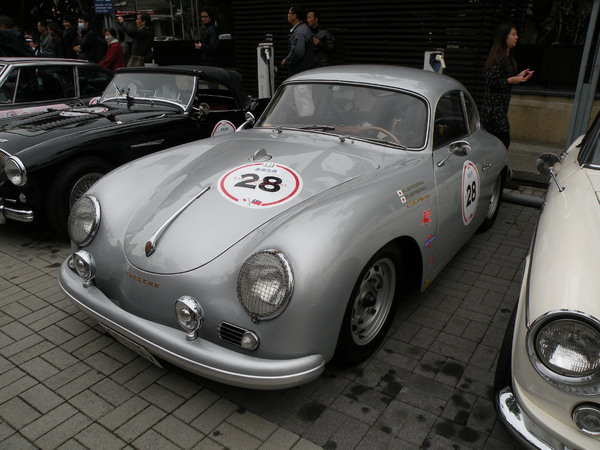 感謝臺灣2013 RALLY NIPPON古董車環台(臺中場)：1021128[官本金文愛台灣]2013 RALLY NIPPON古董車環台創辦人小林雄介感謝臺灣於日本311震災時大力協助賑災