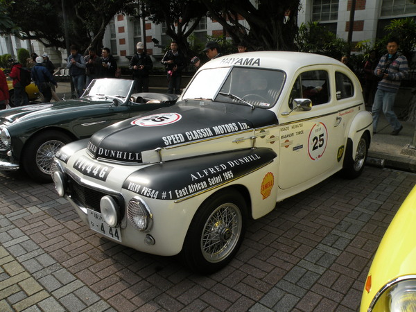 感謝臺灣2013 RALLY NIPPON古董車環台(臺中場)：1021128[官本金文愛台灣]2013 RALLY NIPPON古董車環台創辦人小林雄介感謝臺灣於日本311震災時大力協助賑災