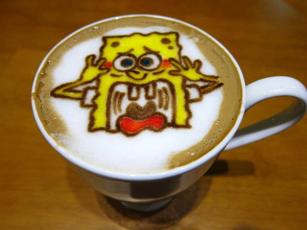 麥克菲咖啡館:<台中|西屯>限量客製化彩色拉花~超卡挖娃海綿飽飽拉花~麥克菲輕食咖啡 McFee Cafe