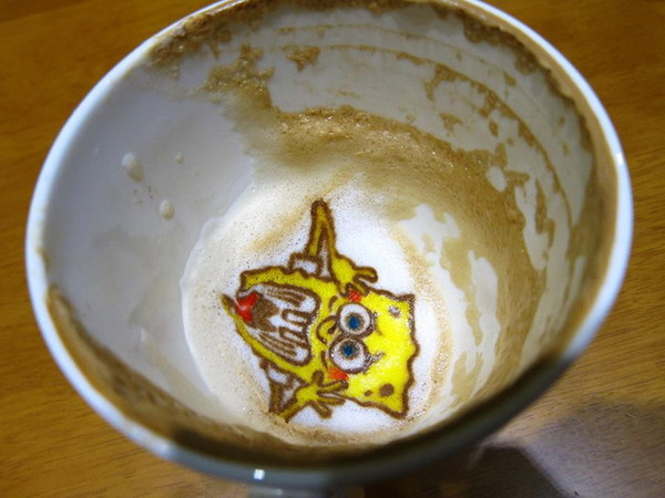 麥克菲咖啡館:<台中|西屯>限量客製化彩色拉花~超卡挖娃海綿飽飽拉花~麥克菲輕食咖啡 McFee Cafe