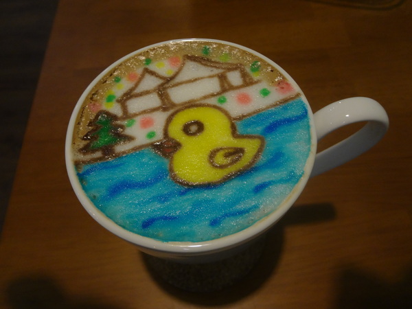 麥克菲咖啡館：1021109[官本金文愛台灣]三訪McFee Cafe'麥克菲咖啡館叮叮噹黃色小鴨到臺中一起過聖誕節