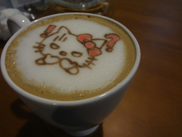 麥克菲咖啡館：1021109[官本金文愛台灣]三訪McFee Cafe'麥克菲咖啡館叮叮噹黃色小鴨到臺中一起過聖誕節