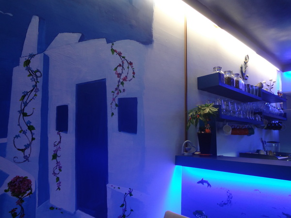 藍色地圖咖啡館：1021001[官本金文愛台灣]第三雷空有地中海風格的藍色地圖咖啡館Bule Map餐點須再加強