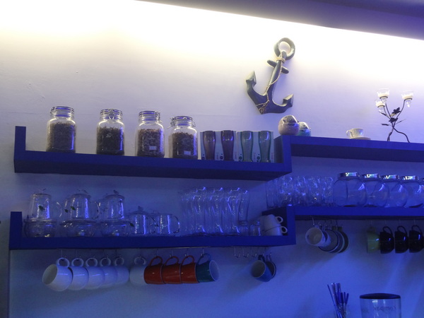 藍色地圖咖啡館：1021001[官本金文愛台灣]第三雷空有地中海風格的藍色地圖咖啡館Bule Map餐點須再加強