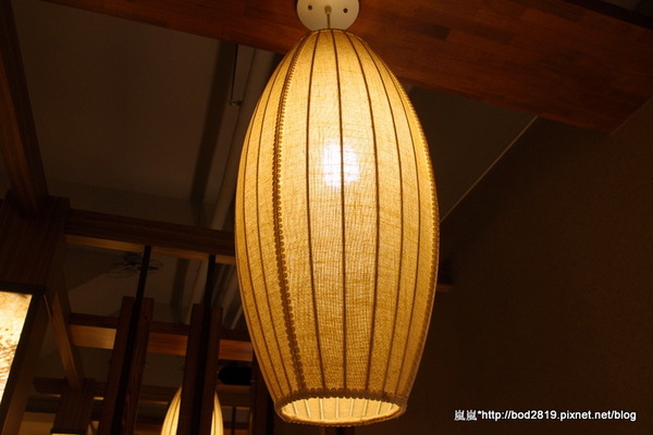 千衛和風食堂(中科店):【台中西屯】千衛和風食堂(中科店)-起司豬排瘋狂牽絲,起司愛好者的最愛!