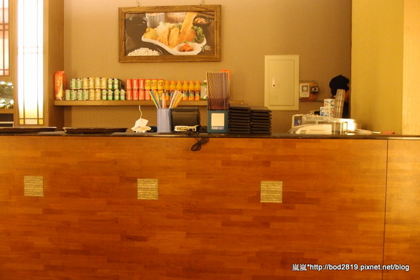 千衛和風食堂(中科店):【台中西屯】千衛和風食堂(中科店)-起司豬排瘋狂牽絲,起司愛好者的最愛!