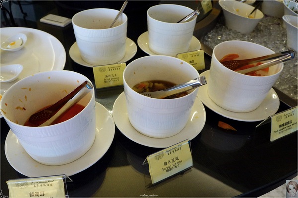 皇家季節酒店(台中中港館)：[台中追五月天小旅行]台中 皇家季節酒店~古典雅致風的商務飯店(下)