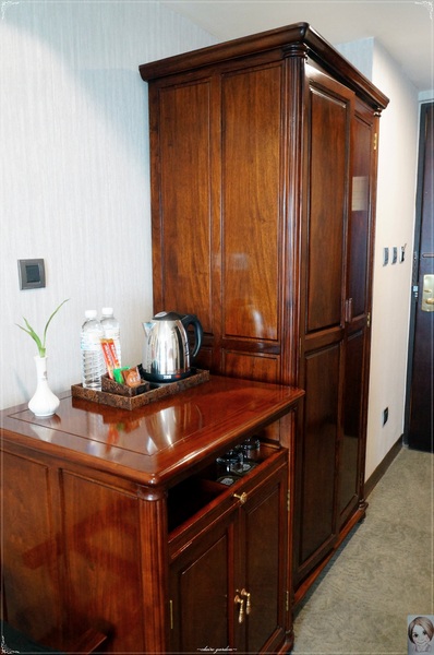 皇家季節酒店(台中中港館)：[台中追五月天小旅行]台中 皇家季節酒店~古典雅致風的商務飯店(上)