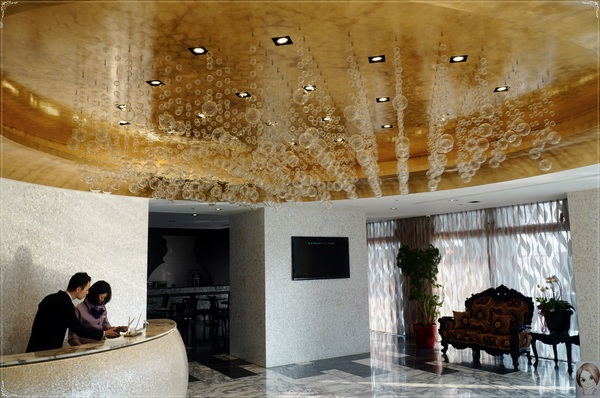 皇家季節酒店(台中中港館)：[台中追五月天小旅行]台中 皇家季節酒店~古典雅致風的商務飯店(上)