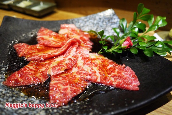 炭火燒肉 無敵 Muteki：【炭火燒肉 無敵 Muteki】巿民大道。和牛燒肉專門店。精緻的燒肉饗宴