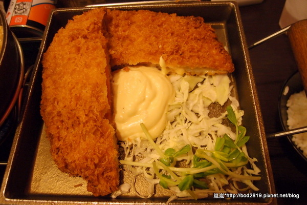 鍋加鍋(一鍋一燒)(台中東海)：【台中東海】鍋加鍋(一鍋一燒)－一鍋一燒主餐選的好應該挺划算的，價位便宜