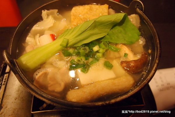 鍋加鍋(一鍋一燒)(台中東海)：【台中東海】鍋加鍋(一鍋一燒)－一鍋一燒主餐選的好應該挺划算的，價位便宜