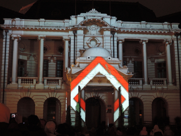 cm20131222___a597447b6455380a879db6c9d04