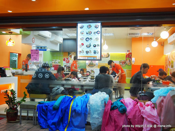 兩披索靓鍋(新竹林森店)：【食記】新竹Two Pesos兩披索靓鍋林森店@東區 : 平價百元火鍋,創意新享受