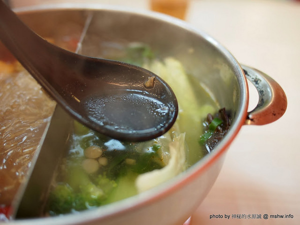 兩披索靓鍋(新竹林森店)：【食記】新竹Two Pesos兩披索靓鍋林森店@東區 : 平價百元火鍋,創意新享受