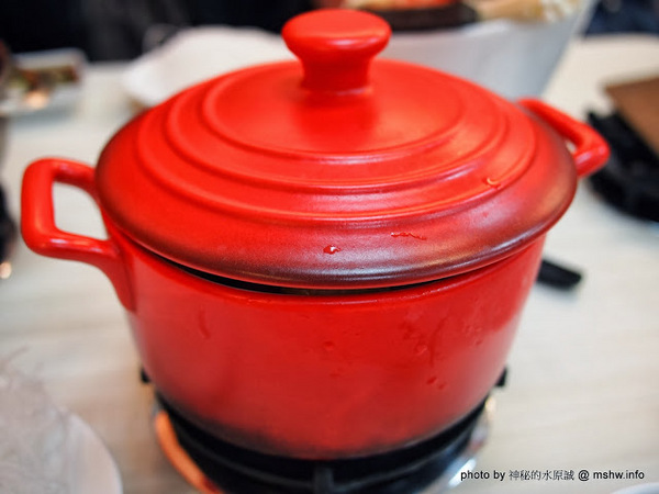 兩披索靓鍋(新竹林森店)：【食記】新竹Two Pesos兩披索靓鍋林森店@東區 : 平價百元火鍋,創意新享受