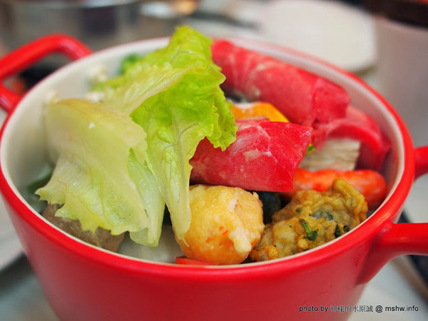 兩披索靓鍋(新竹林森店)：【食記】新竹Two Pesos兩披索靓鍋林森店@東區 : 平價百元火鍋,創意新享受