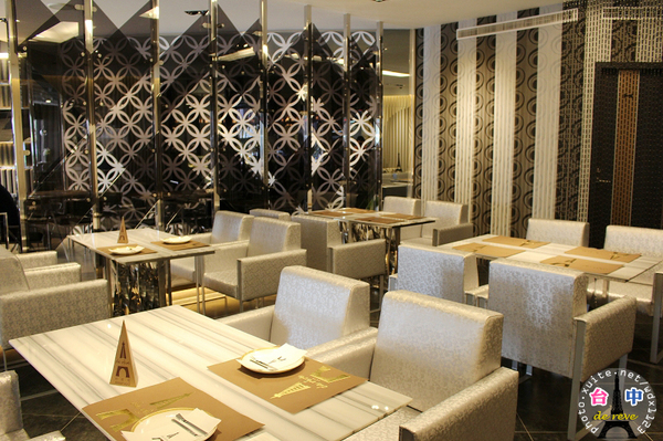 德爾芙餐廳 de reve cafe:德爾芙咖啡de reve cafe✪可口精緻甜點in巴黎鐵塔~102.12.18