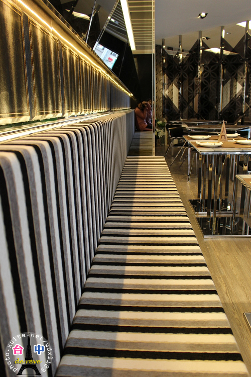 德爾芙餐廳 de reve cafe:德爾芙咖啡de reve cafe✪可口精緻甜點in巴黎鐵塔~102.12.18