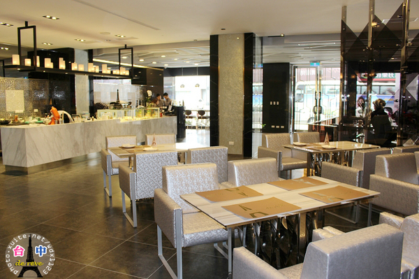 德爾芙餐廳 de reve cafe:德爾芙咖啡de reve cafe✪可口精緻甜點in巴黎鐵塔~102.12.18