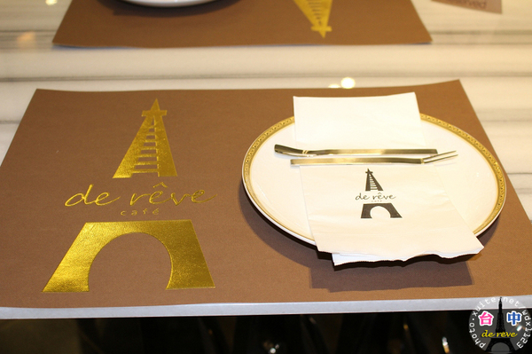 德爾芙餐廳 de reve cafe:德爾芙咖啡de reve cafe✪可口精緻甜點in巴黎鐵塔~102.12.18