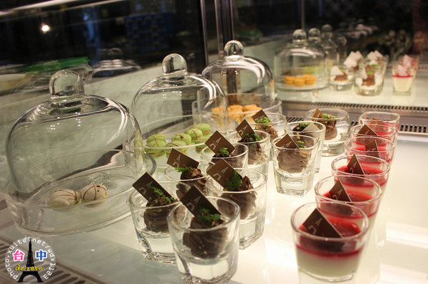 德爾芙餐廳 de reve cafe:德爾芙咖啡de reve cafe✪可口精緻甜點in巴黎鐵塔~102.12.18